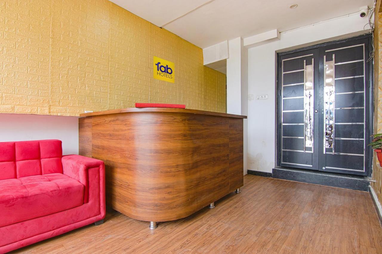 Fabhotel Satyam International Noida Buitenkant foto