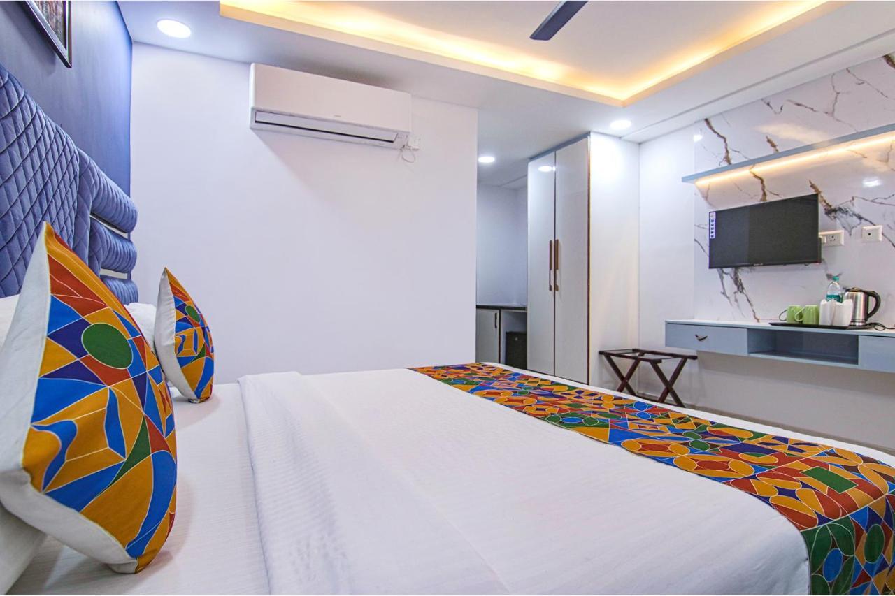 Fabhotel Satyam International Noida Buitenkant foto